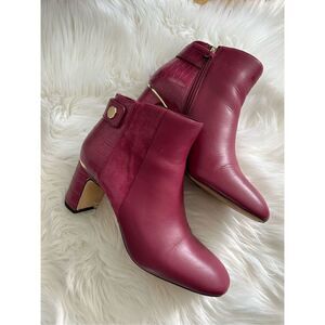 White House Black Market Sangria Heel BootSize 8M red chunky heels